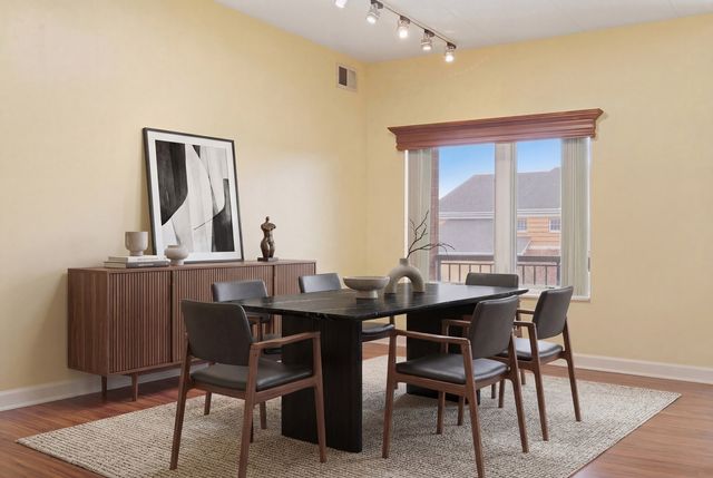 875 E 22nd Street 410, Lombard, IL 60148