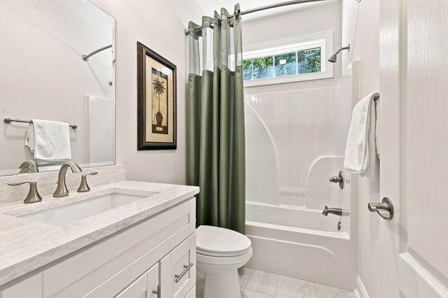 45 Highwood Circle, Murrells Inlet, SC 29576