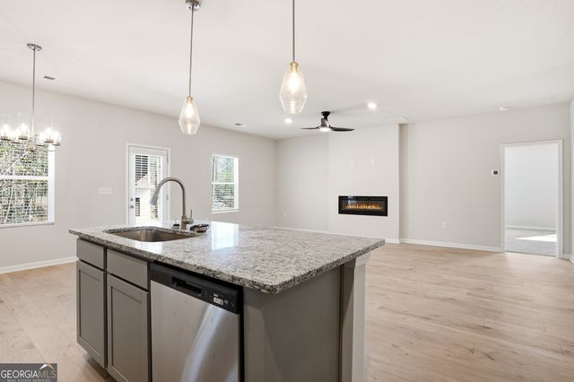 136 Post Oak Drive, Jackson, GA 30233