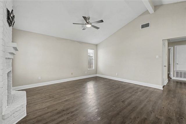 2730 Saint Peter St, Corpus Christi, TX 78418