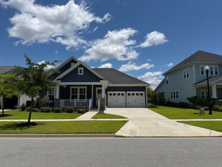896 Carnes Crossing, Summerville, SC 29486