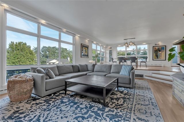 30 Circuit Drive, Cumberland, RI 02864
