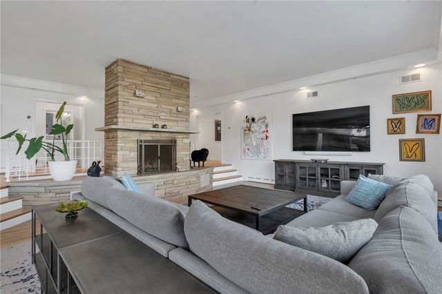 30 Circuit Drive, Cumberland, RI 02864