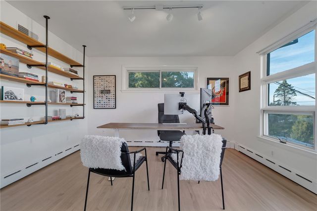 30 Circuit Drive, Cumberland, RI 02864