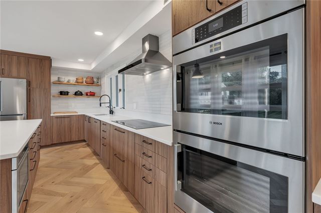 30 Circuit Drive, Cumberland, RI 02864