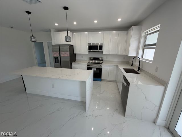 759 Cane ST E, Lehigh Acres, FL 33974