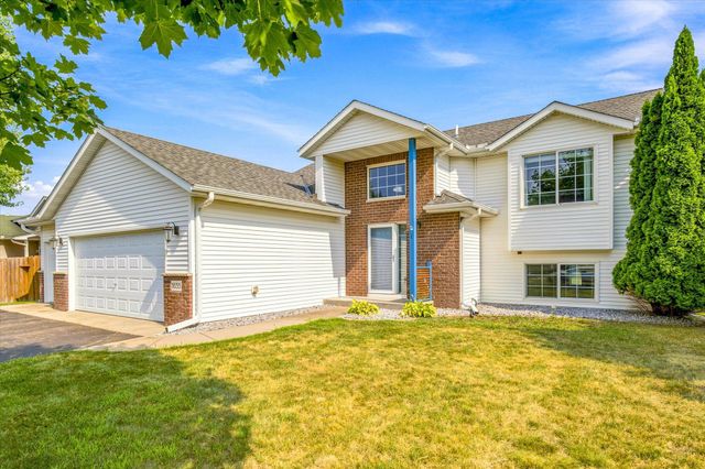 1655 10th Avenue SE, Cambridge, MN 55008