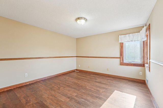 18685 Highview Avenue, Lakeville, MN 55044