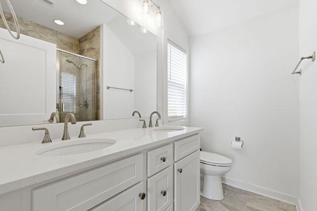 1170 S Dickerson Rd Unit 17, Goodlettsville, TN 37072