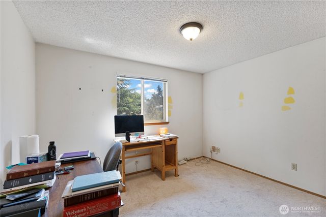 36521 25th Avenue S, Federal Way, WA 98003