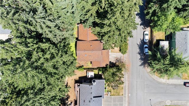 36521 25th Avenue S, Federal Way, WA 98003