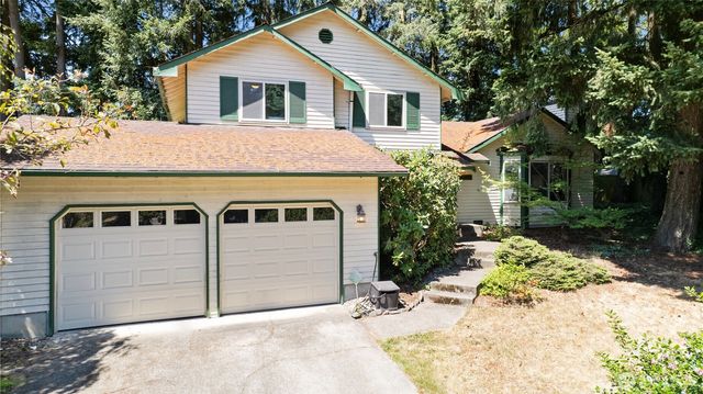 36521 25th Avenue S, Federal Way, WA 98003