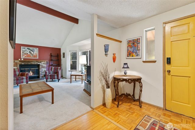 36521 25th Avenue S, Federal Way, WA 98003