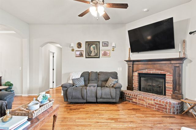 26447 Echelon Drive, Claremore, OK 74019