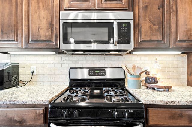 26447 Echelon Drive, Claremore, OK 74019