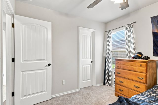 26447 Echelon Drive, Claremore, OK 74019