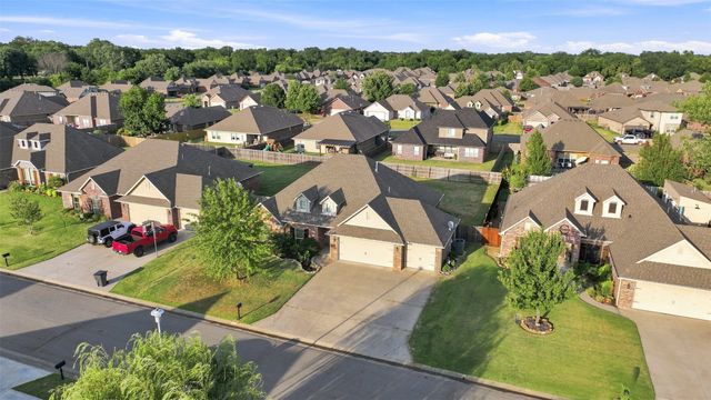 26447 Echelon Drive, Claremore, OK 74019