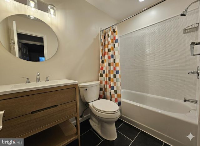 5015 STONE HAVEN DR, Annandale, VA 22003