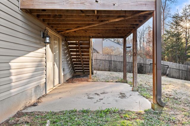 102 S Hamlet Court, Moore, SC 29369