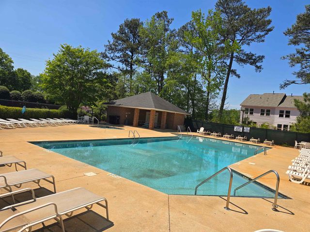 102 S Hamlet Court, Moore, SC 29369