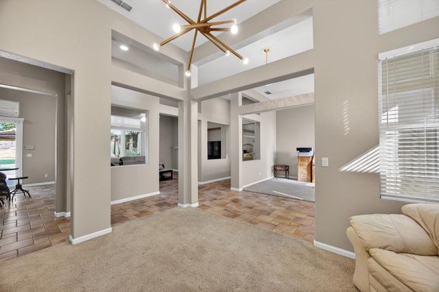 1272 Trehowell Dr, Roseville, CA 95678