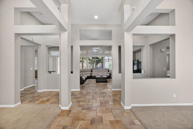 1272 Trehowell Dr, Roseville, CA 95678