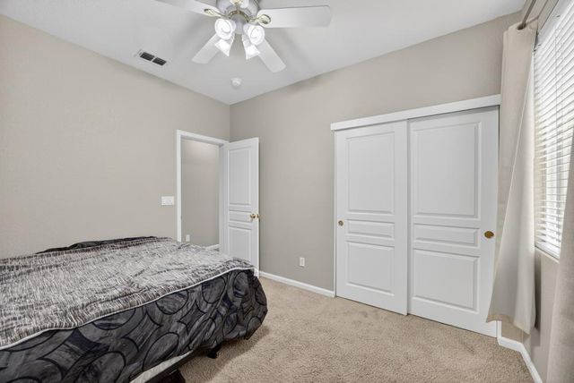 1272 Trehowell Dr, Roseville, CA 95678