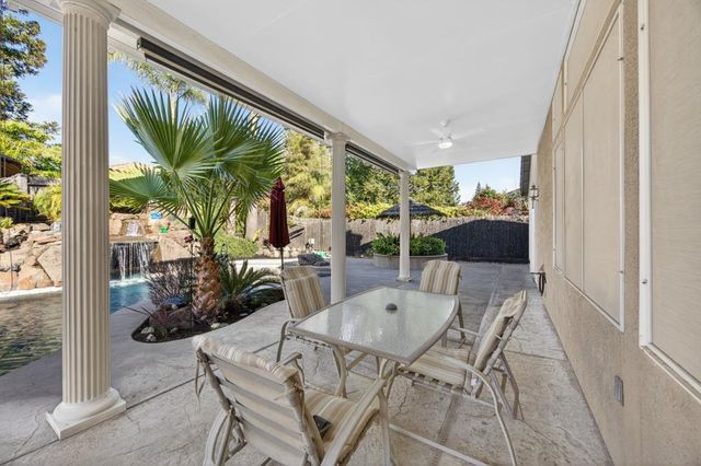 1272 Trehowell Dr, Roseville, CA 95678