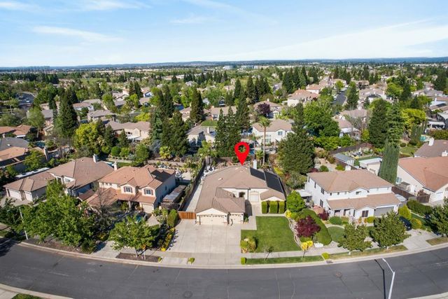 1272 Trehowell Dr, Roseville, CA 95678