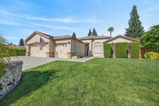 1272 Trehowell Dr, Roseville, CA 95678
