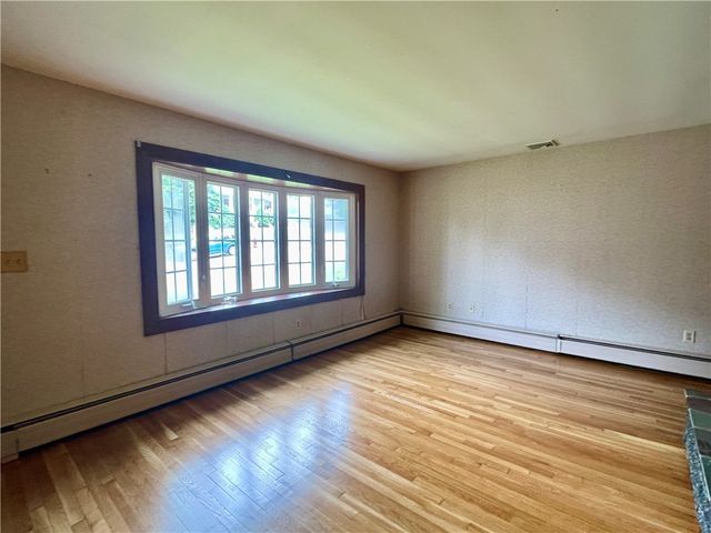 182 Highland Street, Woonsocket, RI 02895