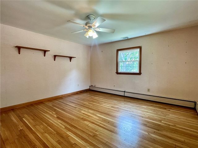 182 Highland Street, Woonsocket, RI 02895
