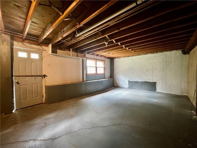 182 Highland Street, Woonsocket, RI 02895
