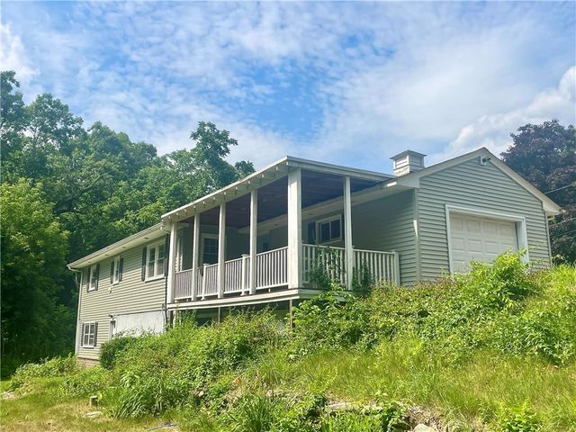 182 Highland Street, Woonsocket, RI 02895