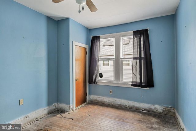 601 HIGHLAND AVE, Westville, NJ 08093