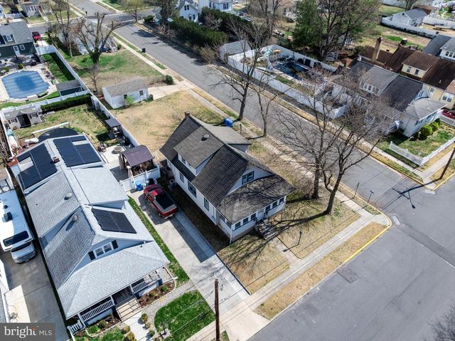 601 HIGHLAND AVE, Westville, NJ 08093