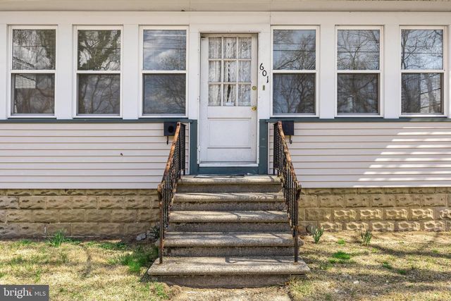 601 HIGHLAND AVE, Westville, NJ 08093