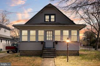 601 HIGHLAND AVE, Westville, NJ 08093