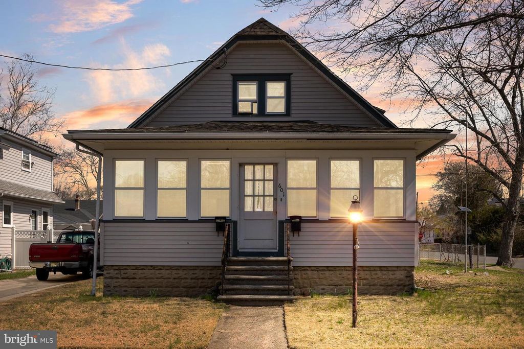 601 HIGHLAND AVE, Westville, NJ 08093