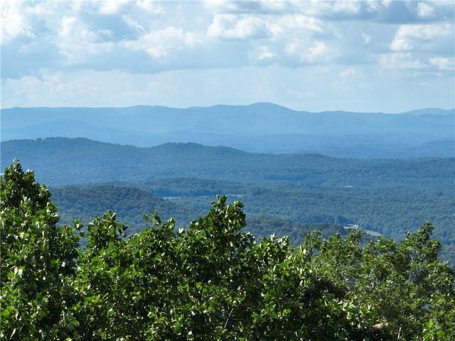 31 Highline Drive, Ellijay, GA 30536