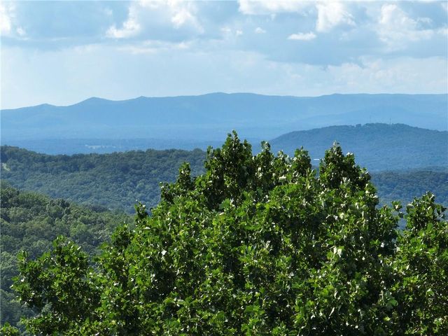 31 Highline Drive, Ellijay, GA 30536