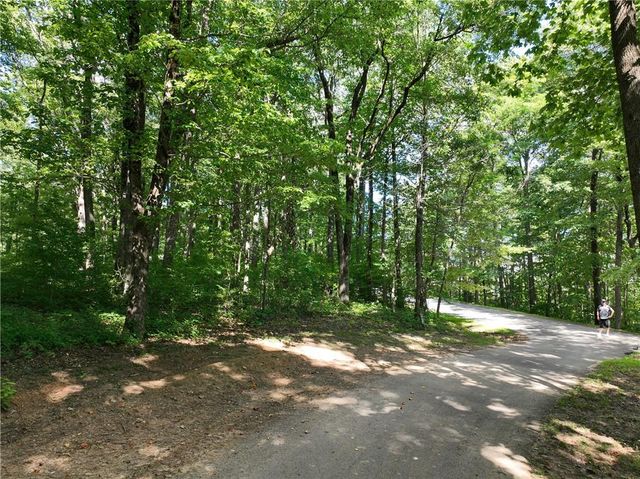 31 Highline Drive, Ellijay, GA 30536
