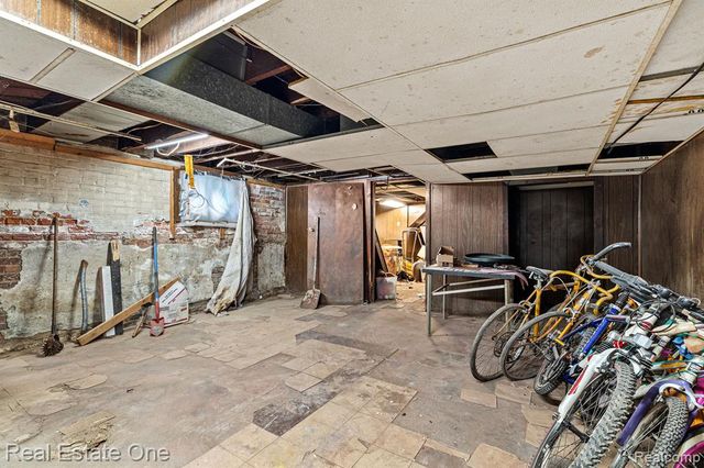 1821 Helen Street, Detroit, MI 48207