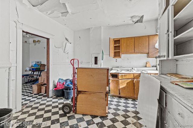1821 Helen Street, Detroit, MI 48207
