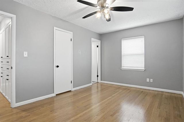 10616 Greystone Avenue, The Village, OK 73120