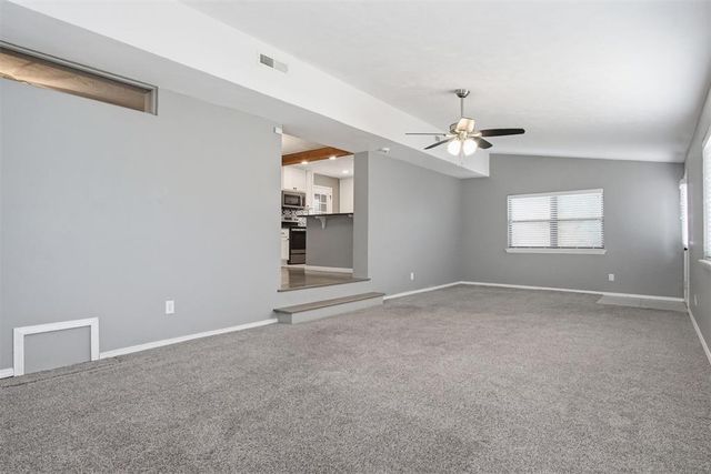 10616 Greystone Avenue, The Village, OK 73120