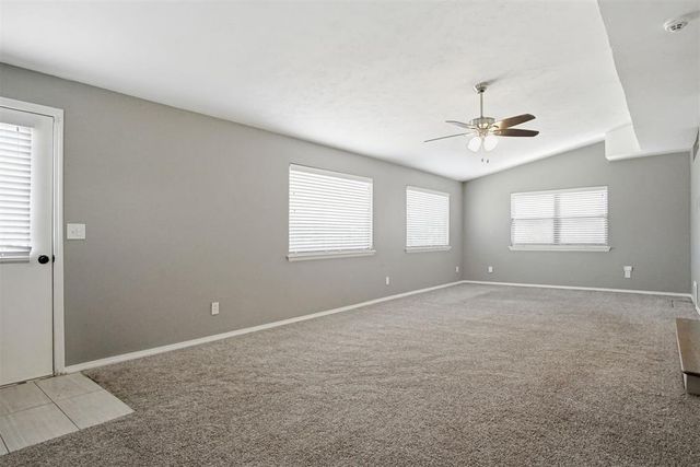 10616 Greystone Avenue, The Village, OK 73120