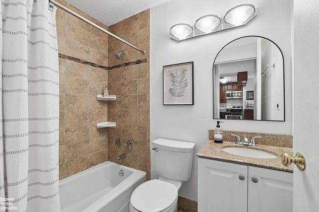 340 E 93rd St Apt 24K, New York City, NY 10128