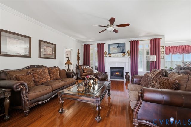 7801 Duntrune Dr, Chesterfield, VA 23838