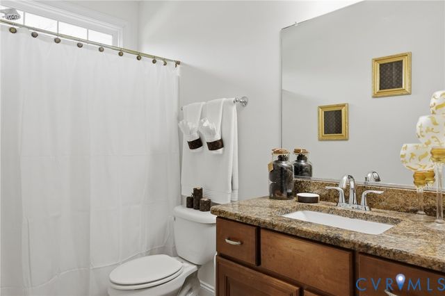 7801 Duntrune Dr, Chesterfield, VA 23838